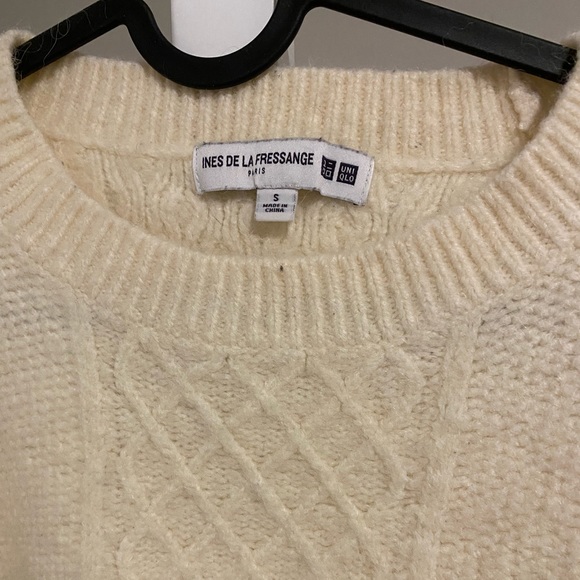 Uniqlo crewneck sweater ~Small - Picture 3 of 3